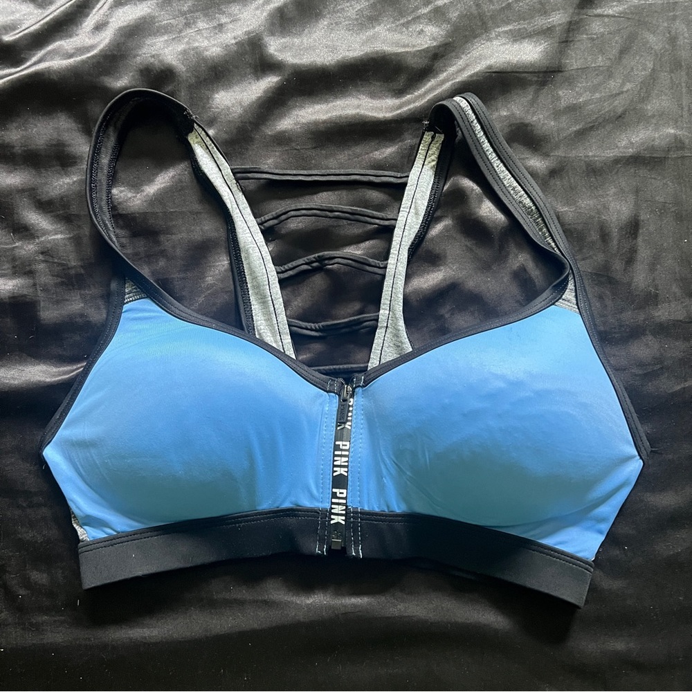 PINK Victoria’s Secret Sports Bra